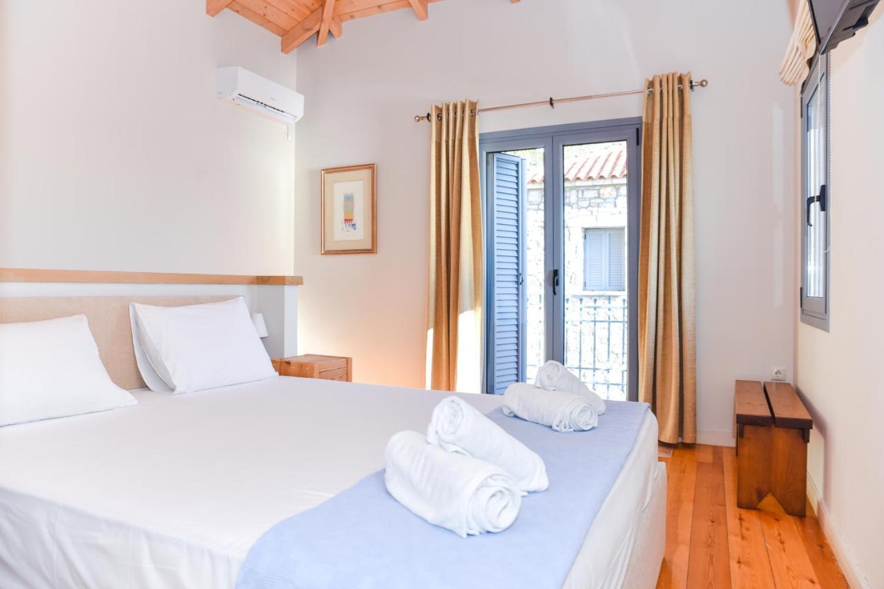 Ryalos Villas Kalamata Eksteriør billede